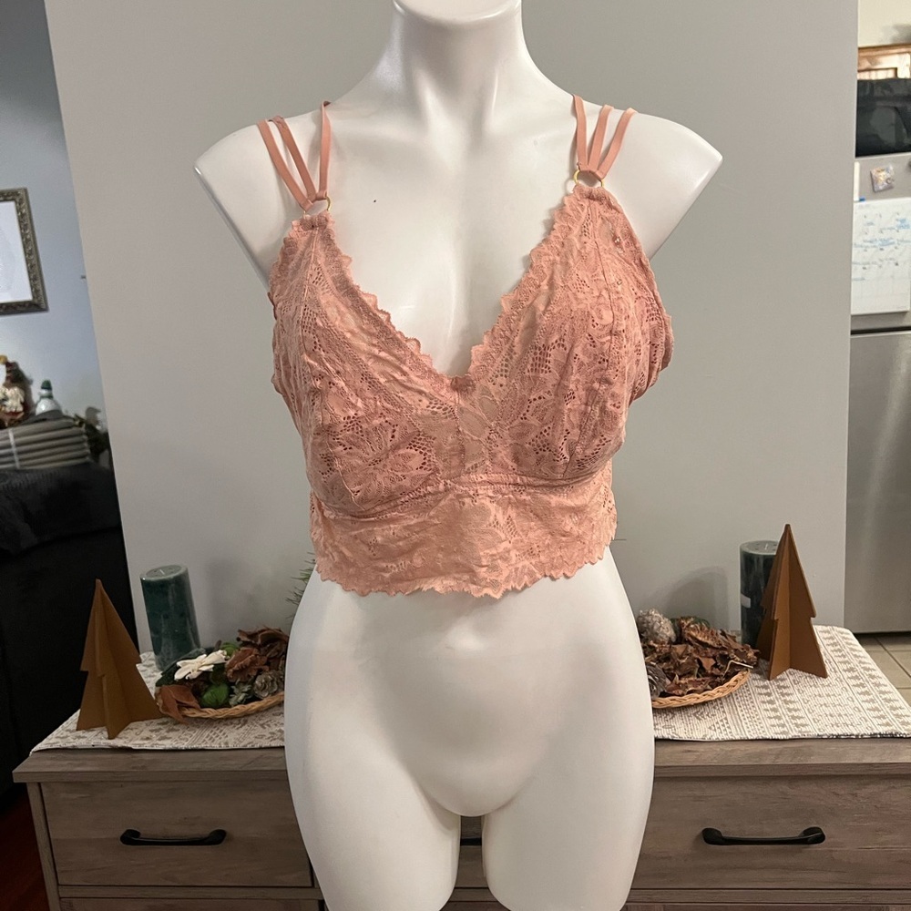 Pinkish peachy strappy sexy bra